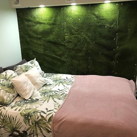 Top Center Vintage Sofia Condo מראה חיצוני תמונה